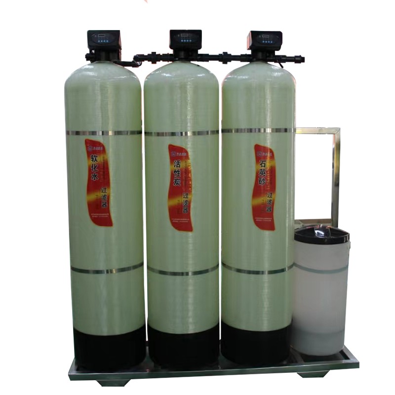 Thiết bị thẩm thấu ngược RO